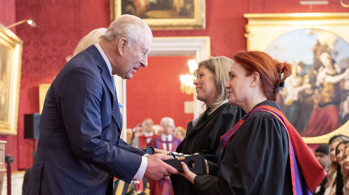 Royal seal of approval for Hull College